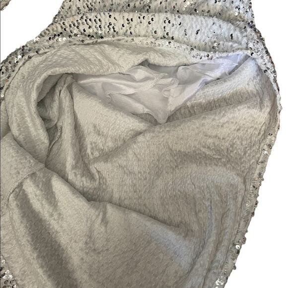 NWOT Bodycon DRESS Womens S Silver Deep V Sequined Long Sleeves Slit Cocktail - Picture 12 of 14